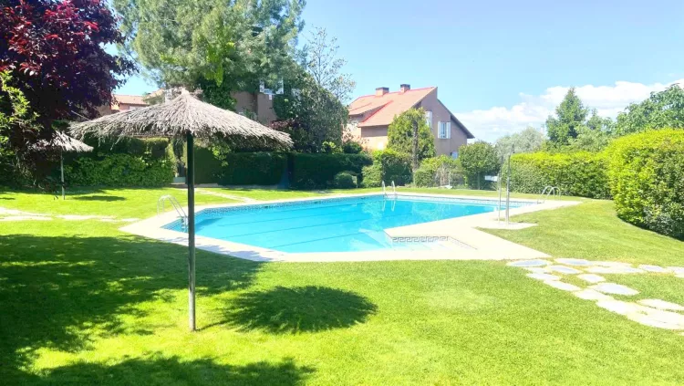 Chalet / Casa TC10391 en Tres Cantos
